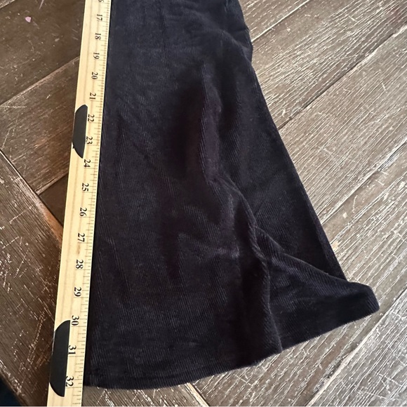 L.I.A. Black Corduroy Inspired Stretch Pull-on Flare Pants Women’s Size Large - Picture 7 of 8